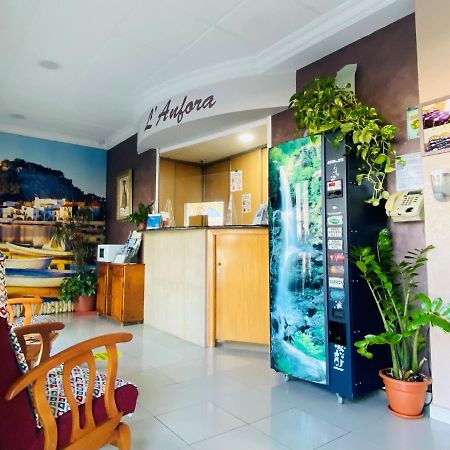 Hostal L'Anfora Denia Luaran gambar