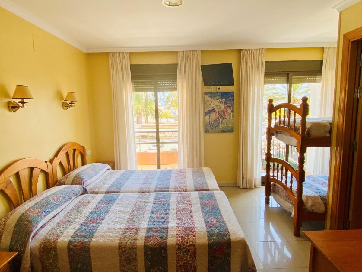Hostal L'Anfora Denia Luaran gambar