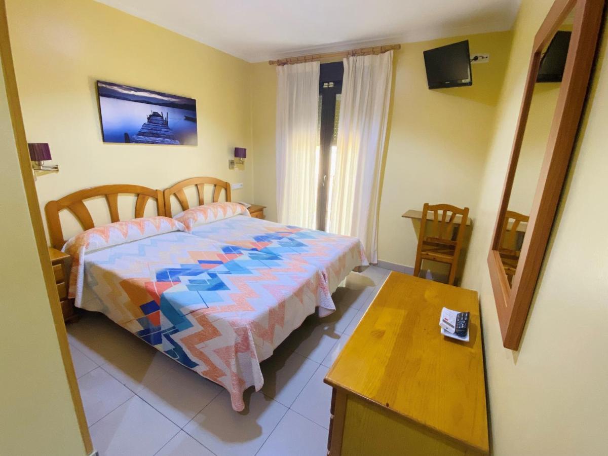 Hostal L'Anfora Denia Luaran gambar