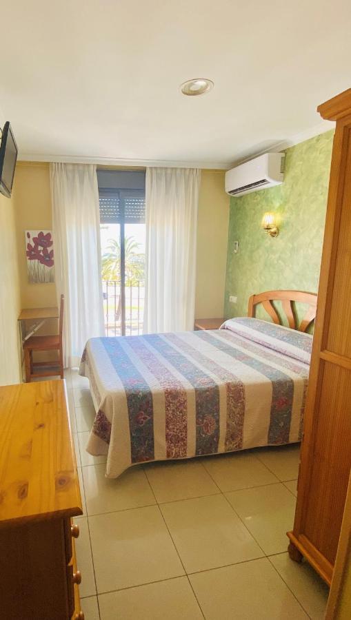 Hostal L'Anfora Denia Luaran gambar