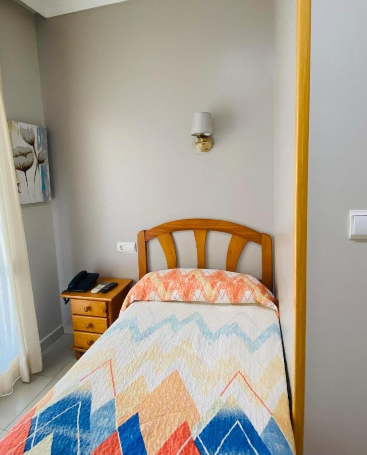 Hostal L'Anfora Denia Luaran gambar